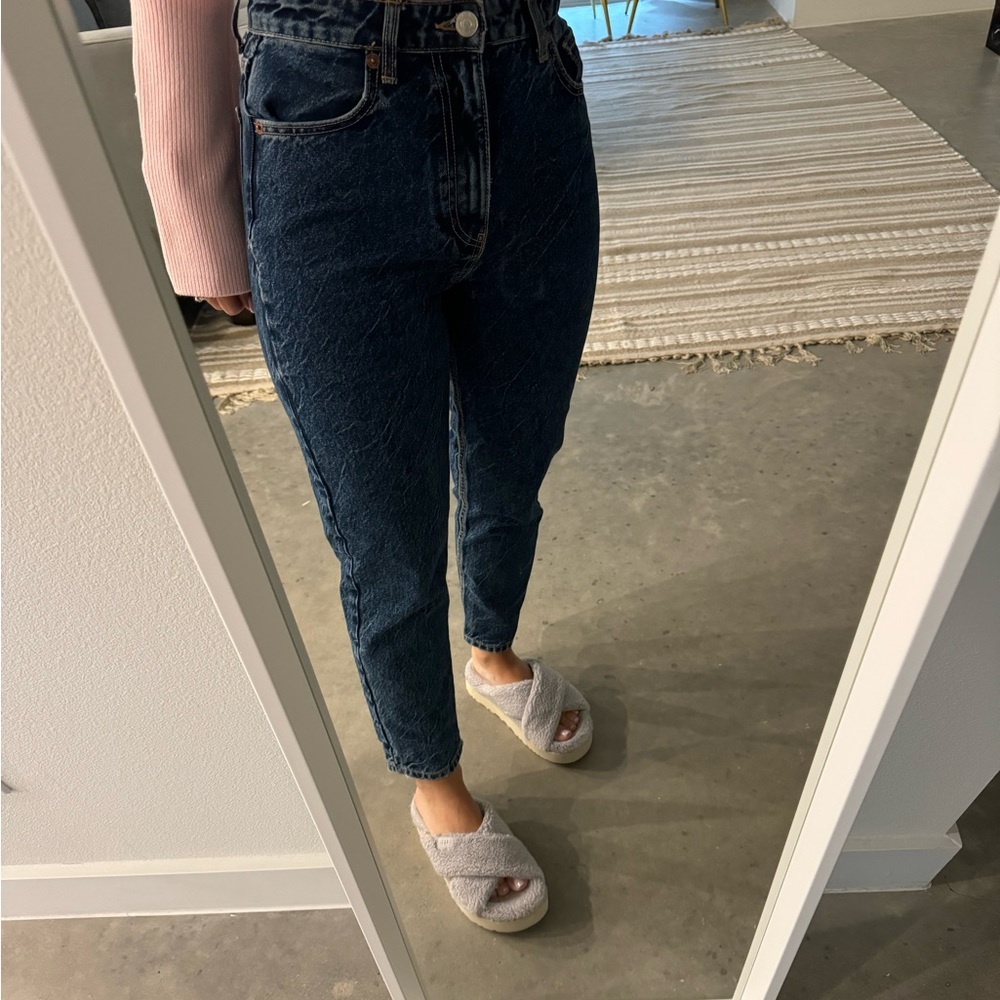 Zara jeans